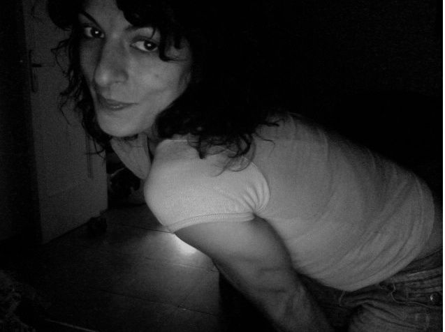 Roser Amills de perfil en un autorretrato, octubre de 2008