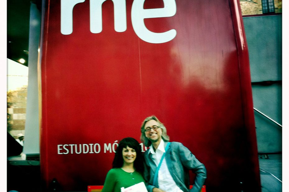 Victor Amela y Roser Amills paraules d'amor radio nacional