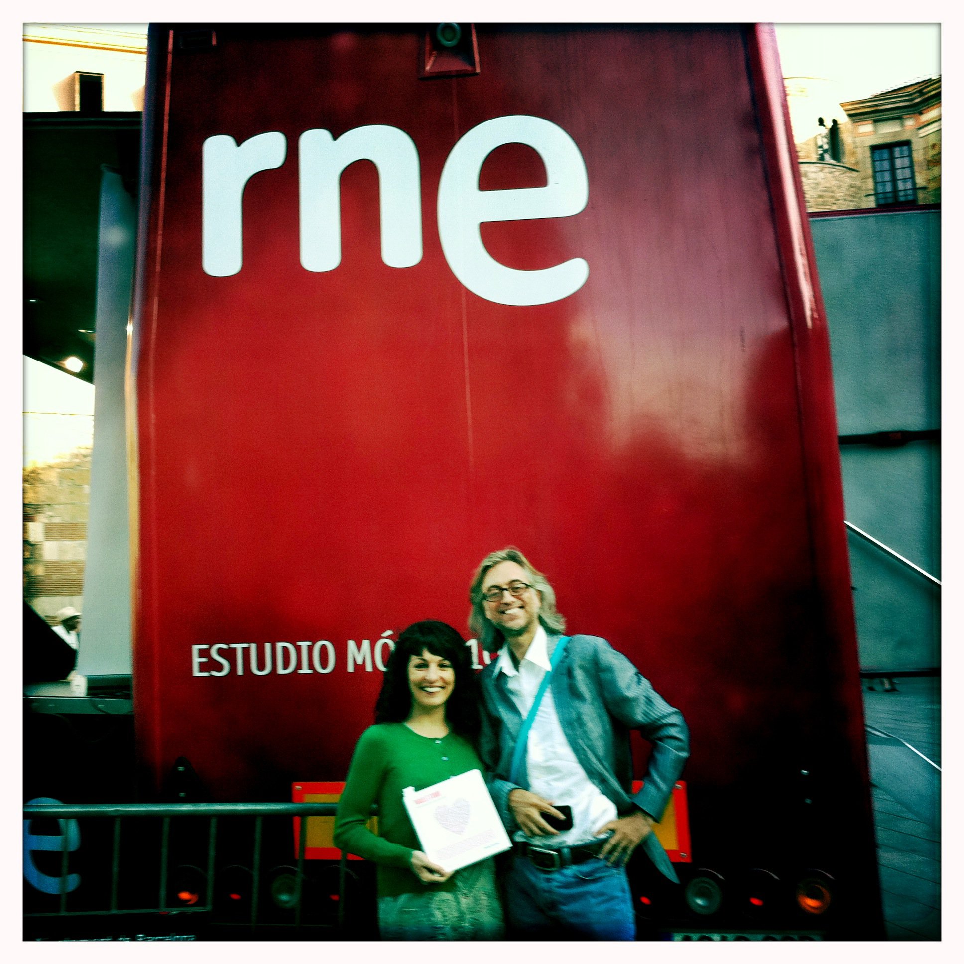 Victor Amela y Roser Amills paraules d'amor radio nacional