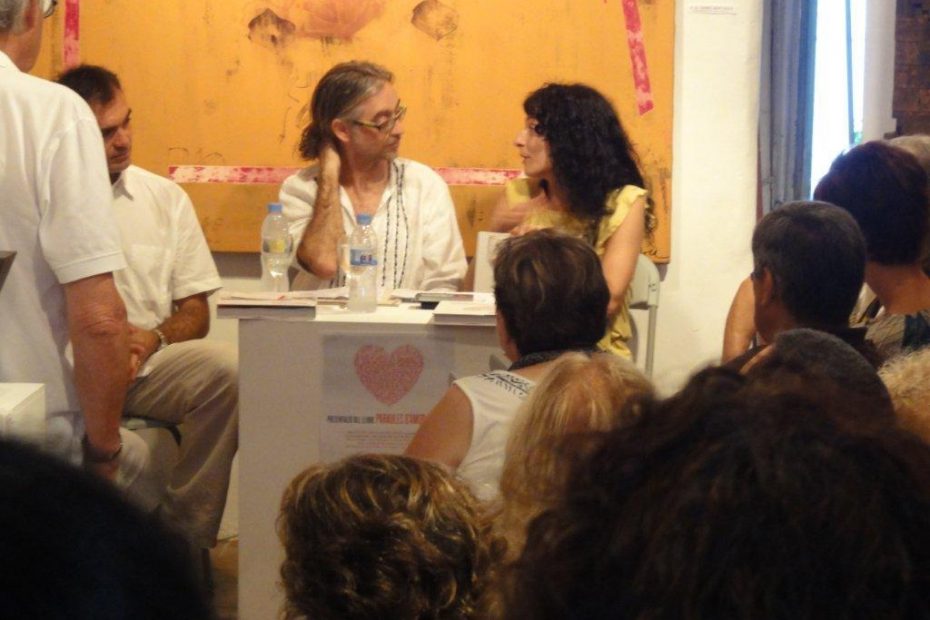 Victor Amela y Roser Amills presentacion de paraules d'amor cadaques