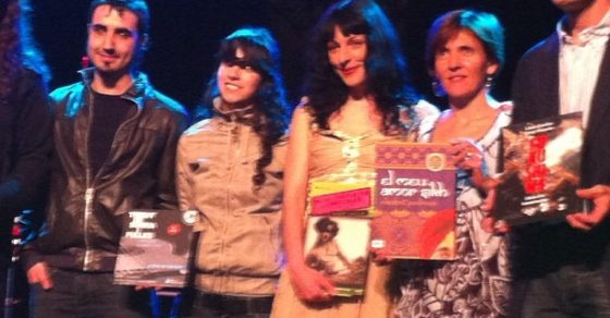 Roser Amills con los demas autores ganadores de la llanca de sant jordi 2012