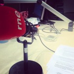 Roser Amills Microfono En Radio Nacional Rne