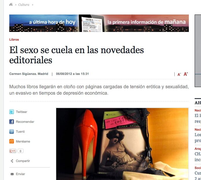Captura del Heraldo de Aragón amb l'article «El sexo se cuela en las novedades editoriales», del 6 d'agost de 2012, amb unes sabates de taco vermell i el llibre de Roser Amills