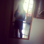 Foto | He dejado en Verdi 21 los espejos, a fotografiarlos :)) 2 #amillspublicwc en la calle Verdi Roser Amills