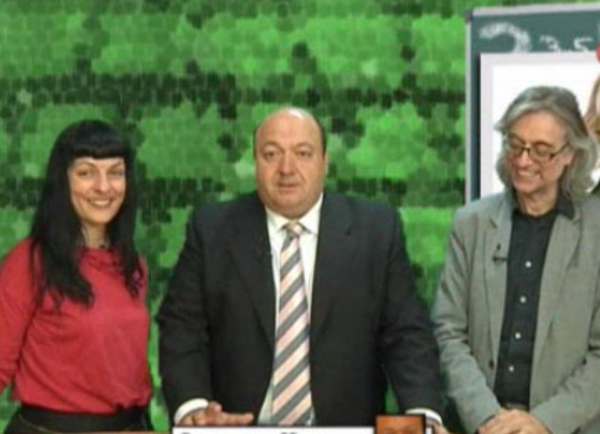 Roser Amills Y Victor Amela Con Constantino Mediavilla