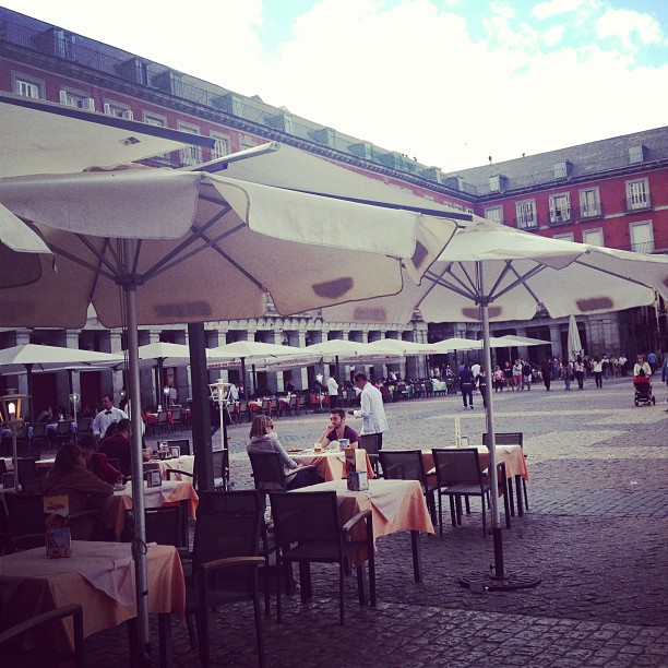 Plaza Mayor De Madrid Feria Del Libro