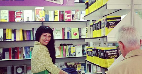 roser amills en la caseta de la feria del libro de madrid 2013
