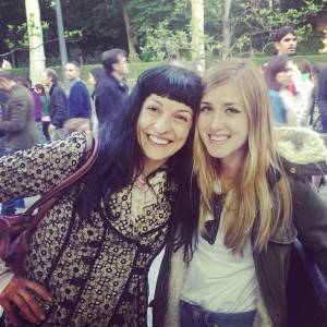 roser amills en la feria del libro de madrid 2013 con moderna de pueblo