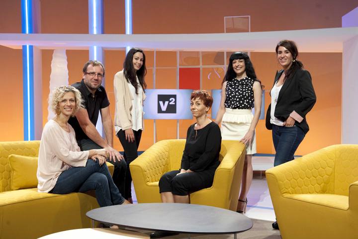 Equip de Vespre a La 2 RTVE, Roser Amills i Mabel marti
