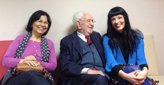 Celebramos 100 programas de Vespre a La 2 con la simpatía y la alegría de vivir de Santiago Santiveri, 101años de felicidad 1 fb219b849bc911e3960b12ad27277173 8