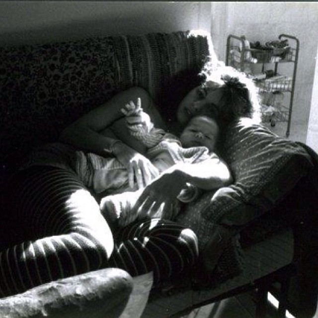 roser amills con su hijo mayor, marcel