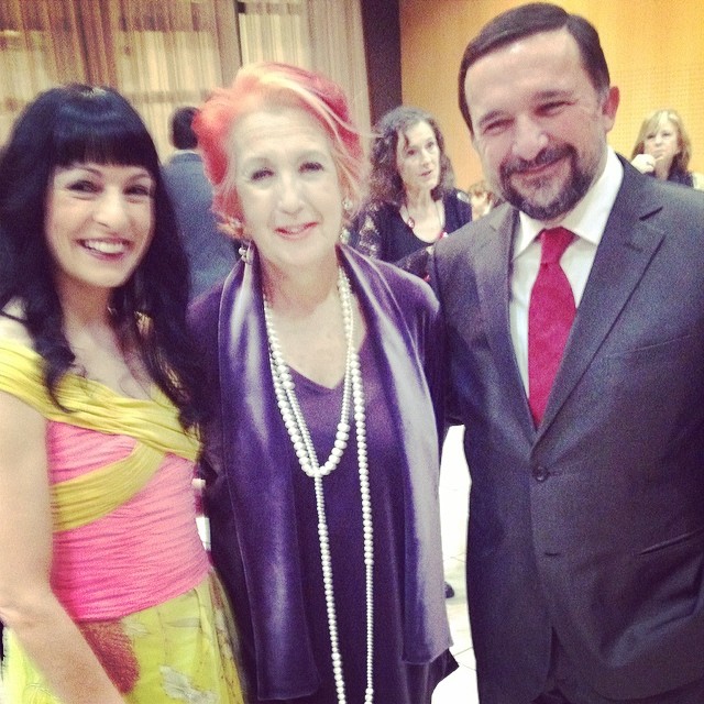 Roser Amills con Rosa maria Calaf y Sergio Vilasanjuan #premiosapei2014