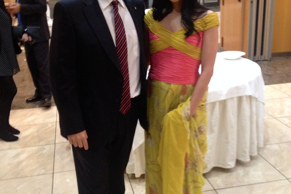 Constantino Mediavilla Y Roser Amills Gala Premios Apei 2014 Vichy Catalan