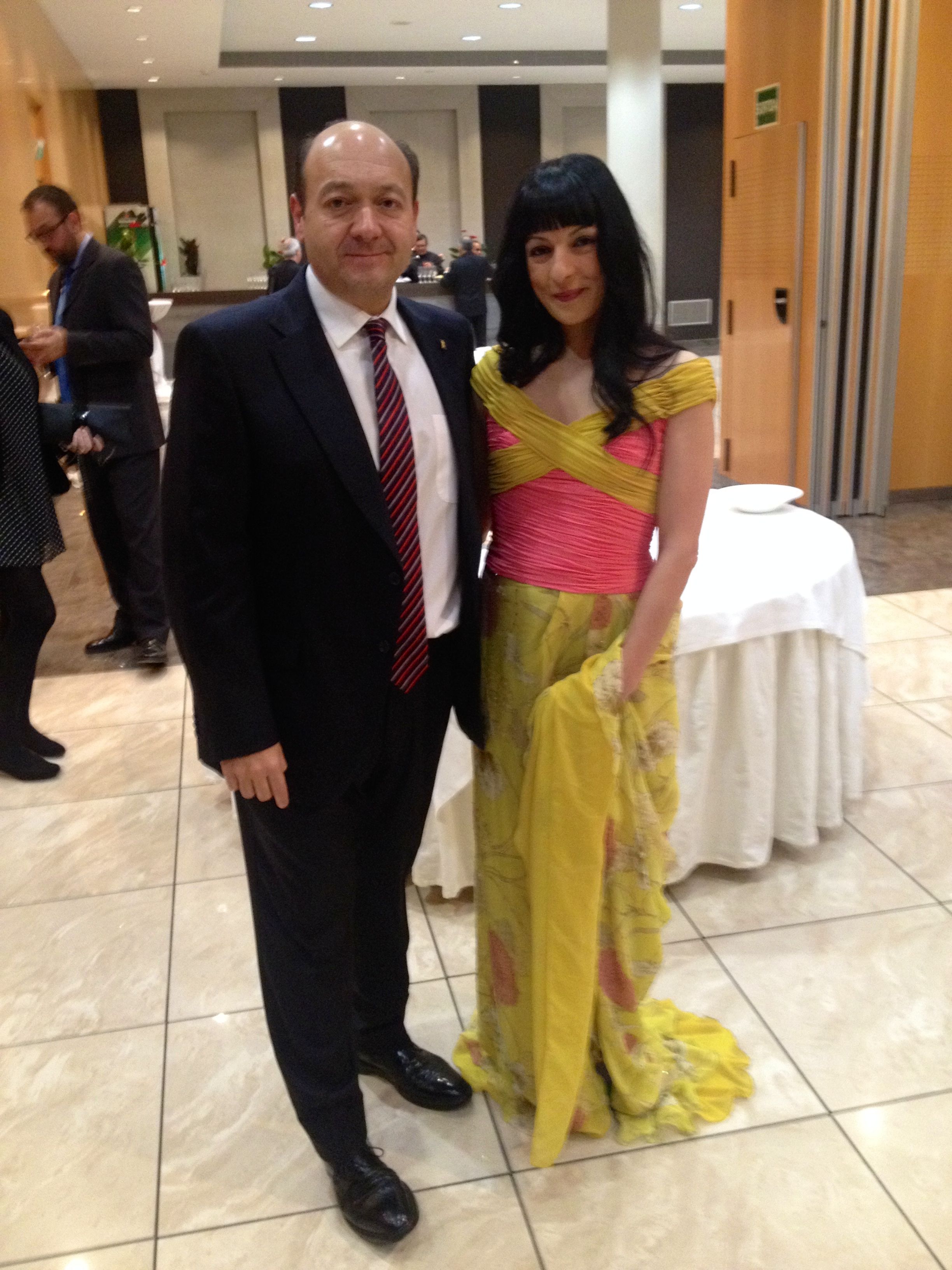 Constantino Mediavilla Y Roser Amills Gala Premios Apei 2014 Vichy Catalan