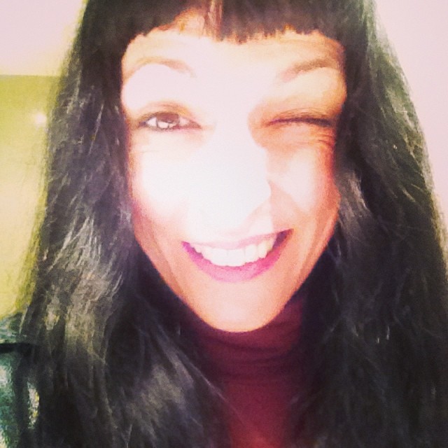 Roser Amills divertida