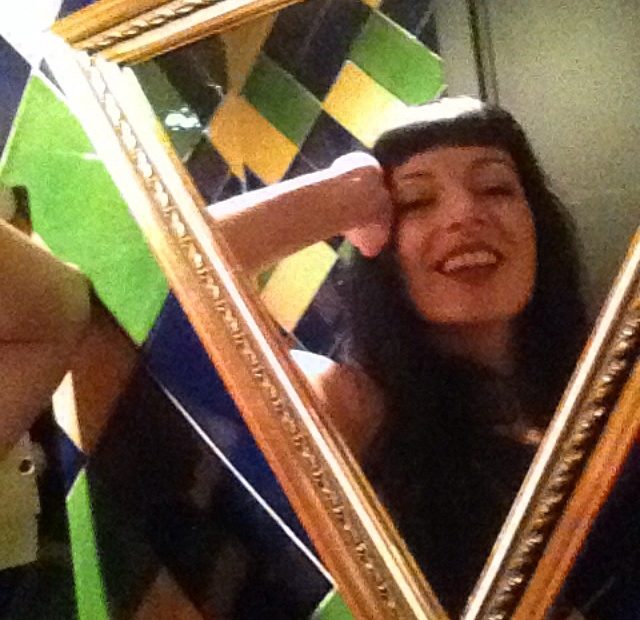 Roser Amills Espejo Magic