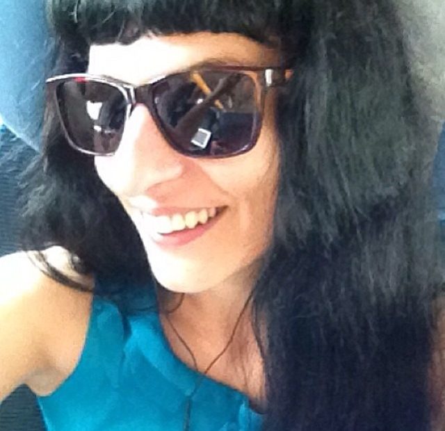 Roser Amills Sonrisa Gafas De Sol