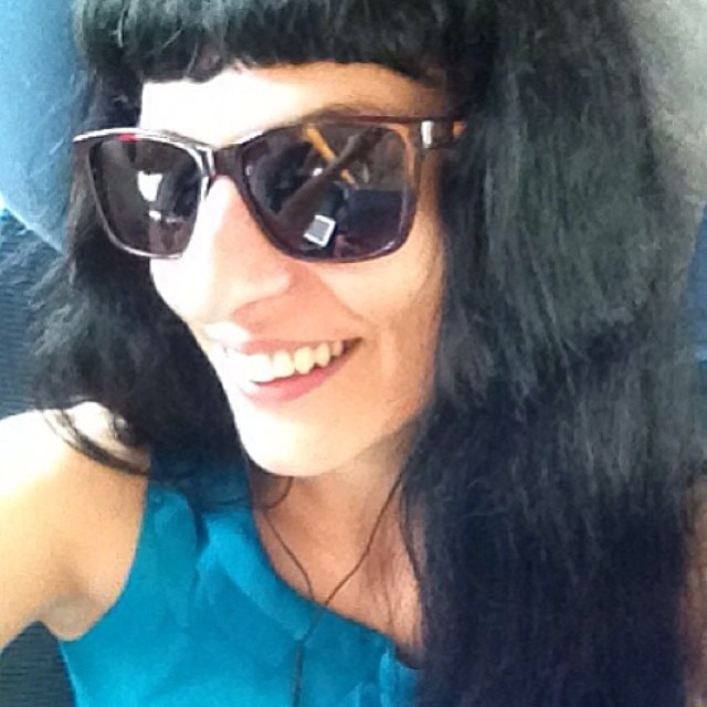 Roser Amills Sonrisa Gafas De Sol