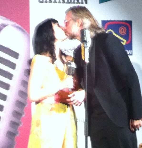 Roser Amills Y Victor Amela Gala Premios Apei 2014 Vichy Catalan