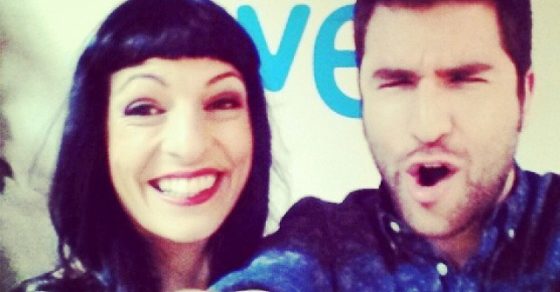 Gamberreando con Víctor Fernández Clares en Vespre a La 2 antes de entrar en directo!! - Roser Amills, escritora mallorquina