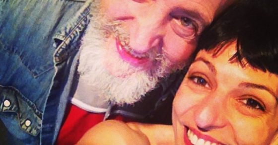 Ara mateix, visca el #selfie power amb Josep Ramon Guillén !!! M'ha fet fotos xulíssimes!!! - Roser Amills, escritora mallorquina