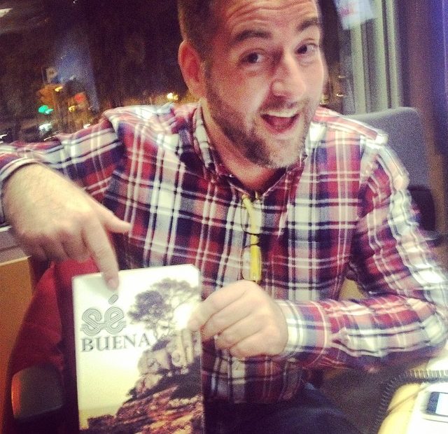 Gabriel J Martin Lector Novela Se Buena De Roser Amills