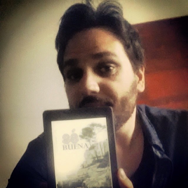 Lector Con La Novela Se Buena De Roser Amills 2