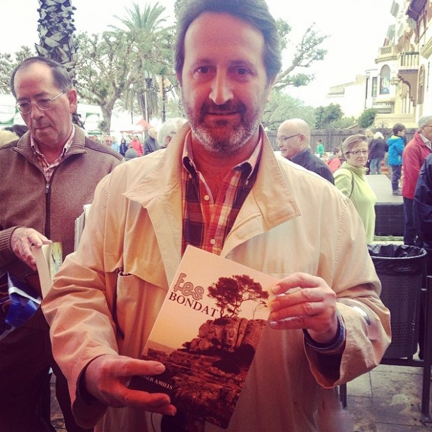 Fes bondat roser amills