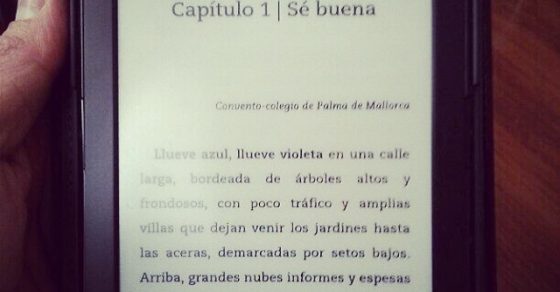 El kindle de Felipe Yuste ya está cargadito de magia!! #sébuena power! 7 novela se buena de roser amills