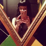 Roser amills espejo triangular