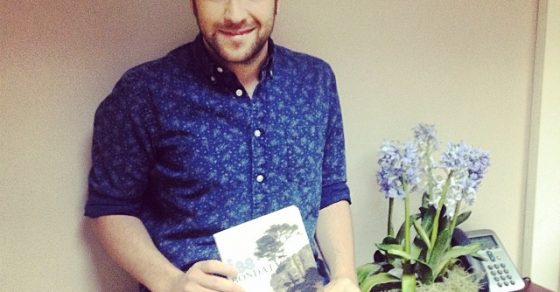 Victor Fernandez Clares con la novela Fes bondat de roser amills