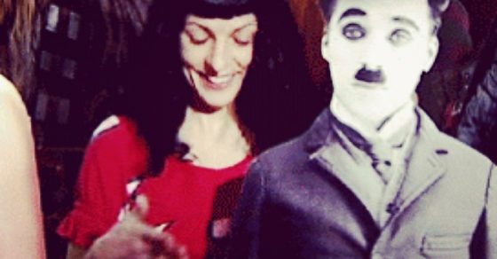 Roser Amills Con Charles Chaplin En Rtve