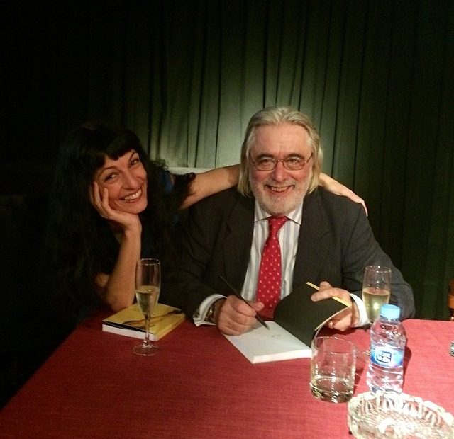 Roser Amills con el escritor Jaime Rosal