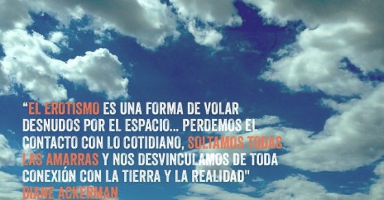 cielo azul con frase
