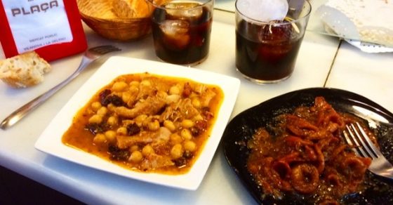 Dinar A Vilanova Tapes Al Bar Del Mercat Central