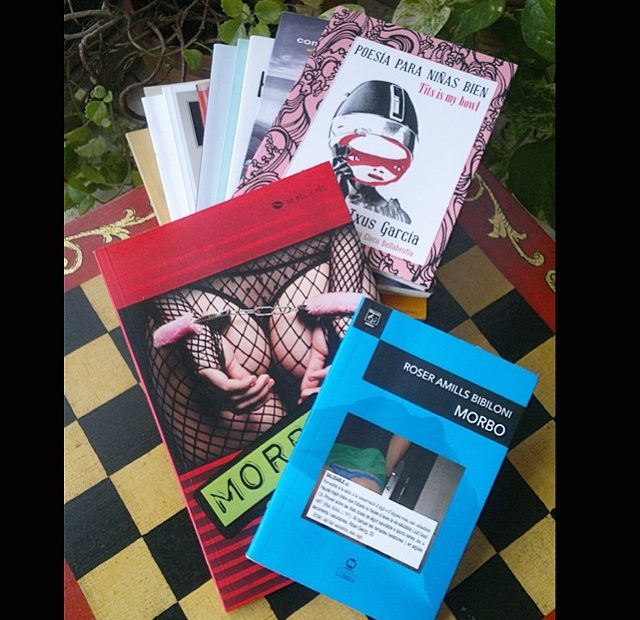 Libros De Poesia De Roser Amills Y Libros De Txus Garcia