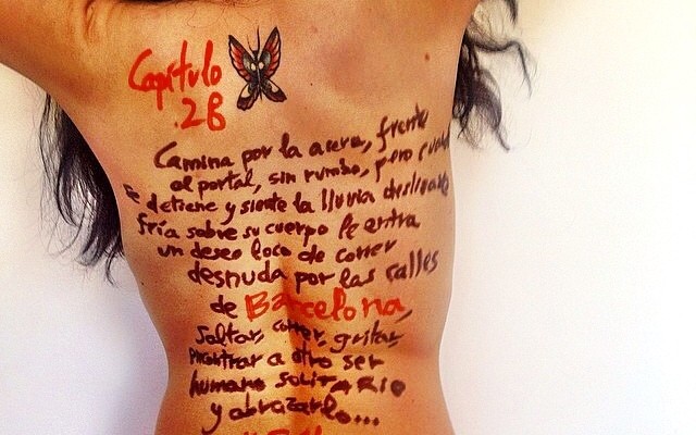 performance piel escrita de roser amills