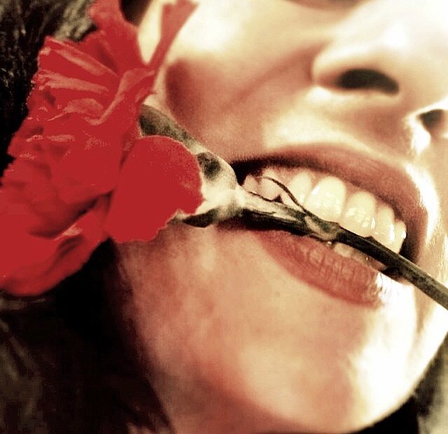 Roser Amills Clavel En La Boca