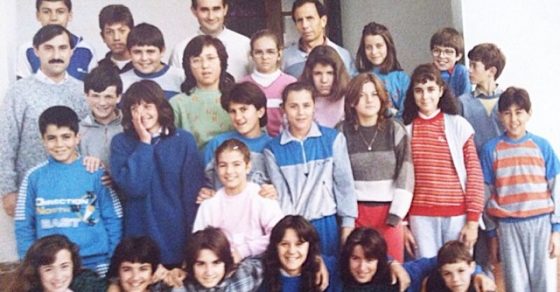 roser amills foto del colegio de niña algaida