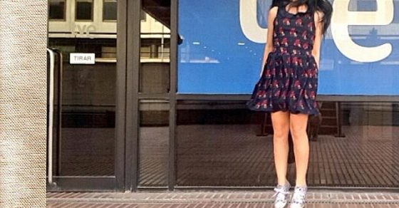 Roser Amills Saltando En Rtve Bambas