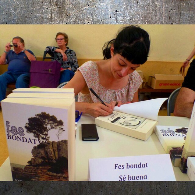 Roser Amills Signa Novela Fes Bondat A Vilanova