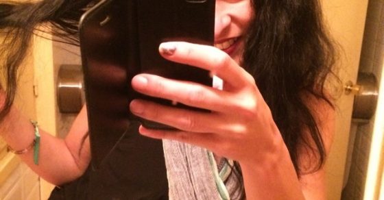 roser amills selfie iphone lavabo