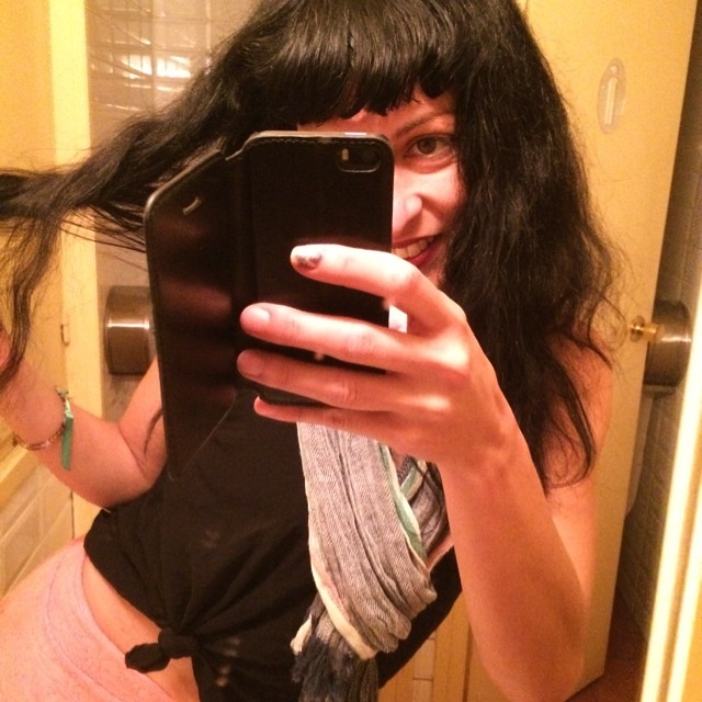 roser amills selfie iphone lavabo