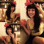 Roser Amills Tocado Rojo Fiesta Campari