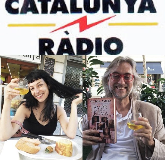 Roser Amills Y Victor Amela Preparados Para Entrevista De Mireia Mallol En Catalunya Radio
