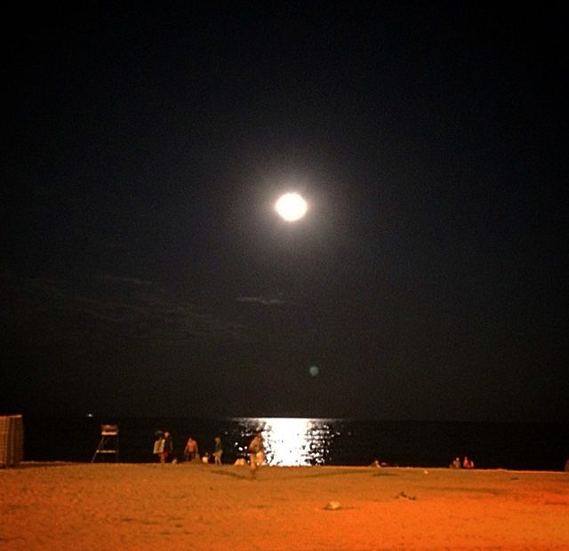 Super Luna En La Playa 2014