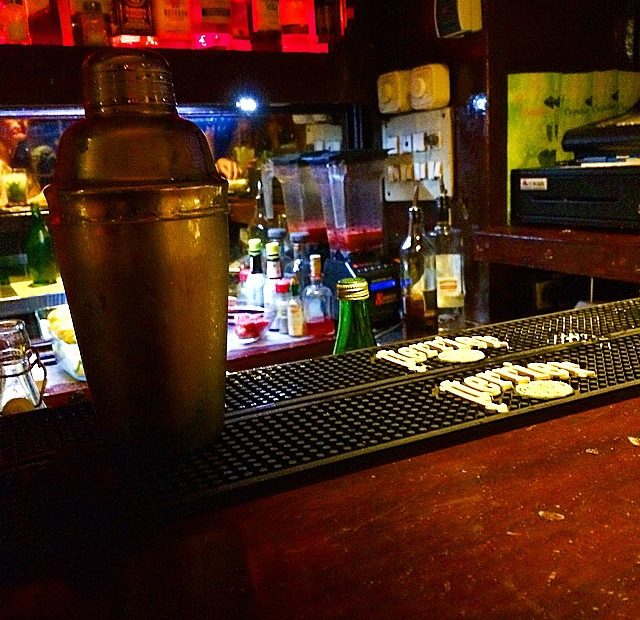 Detalle Cocteleria Con Coctelera