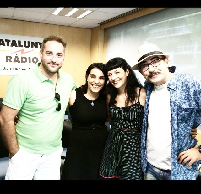 Equipo Foto 8 Dies A La Setmana Gabriel Martin Roser Amills I Mireia Mallol Catalunya Radio