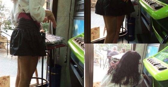 Roser Amills Minifalda Maquina De Tabaco