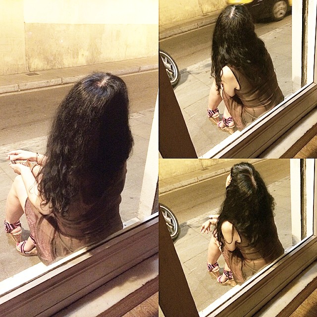 roser amills sentada en la calle secuencia de fotos